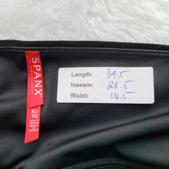 SPANX Velvet Leggings - Picture 10 of 13